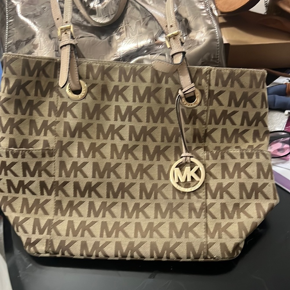 MICHAEL KORS PURSE